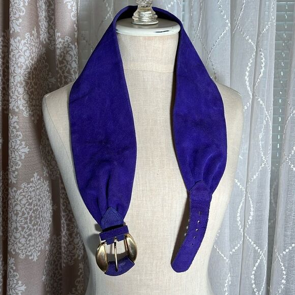 Vintage Purple Suede Belt with Gold Metal Buckle - Picture 4 of 7
